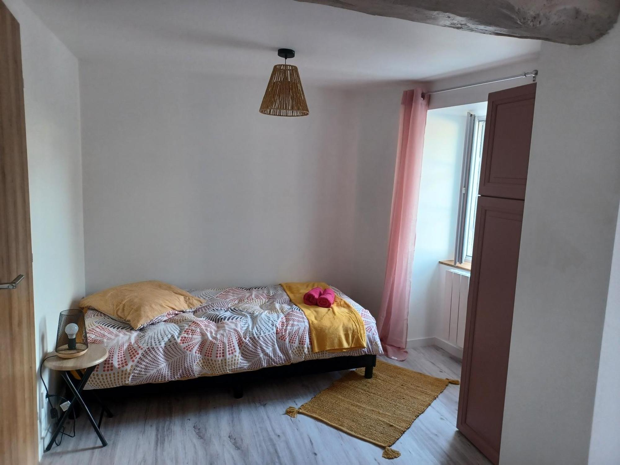 Duplex Cosy Et Douillet Apartment Ernée Exterior foto